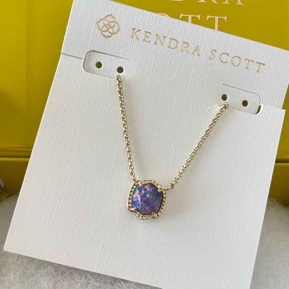 Kendra Scott Gold Davie lavender opal necklace